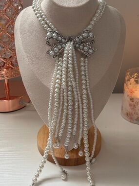 Vintage Inspired Pearl Bow Statement Necklace – Dramatic Drop Tassel Bib
